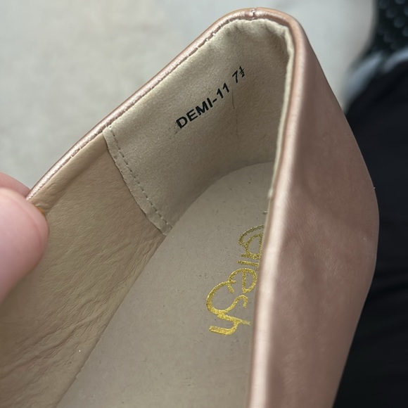 Refresh Demi-11 Rose Gold Flats - Picture 6 of 7
